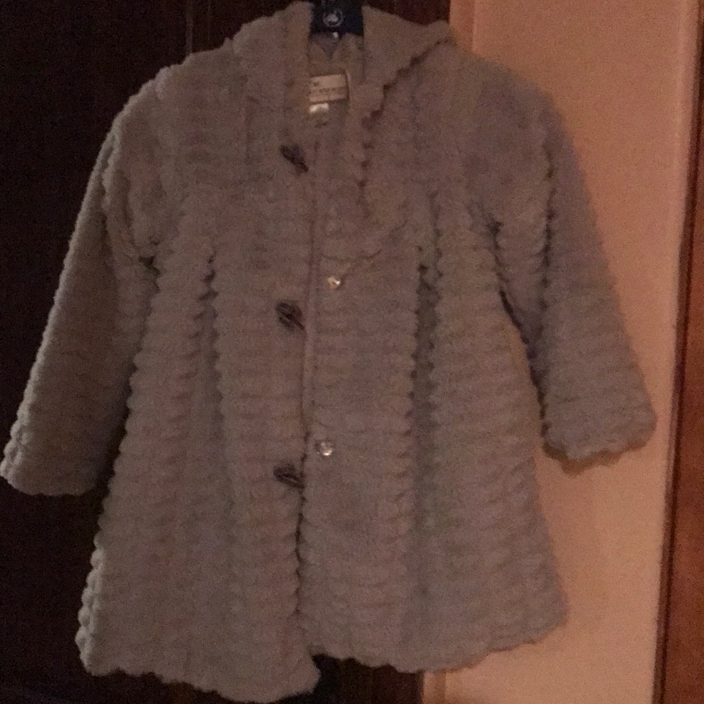 Girls faux fur jacket